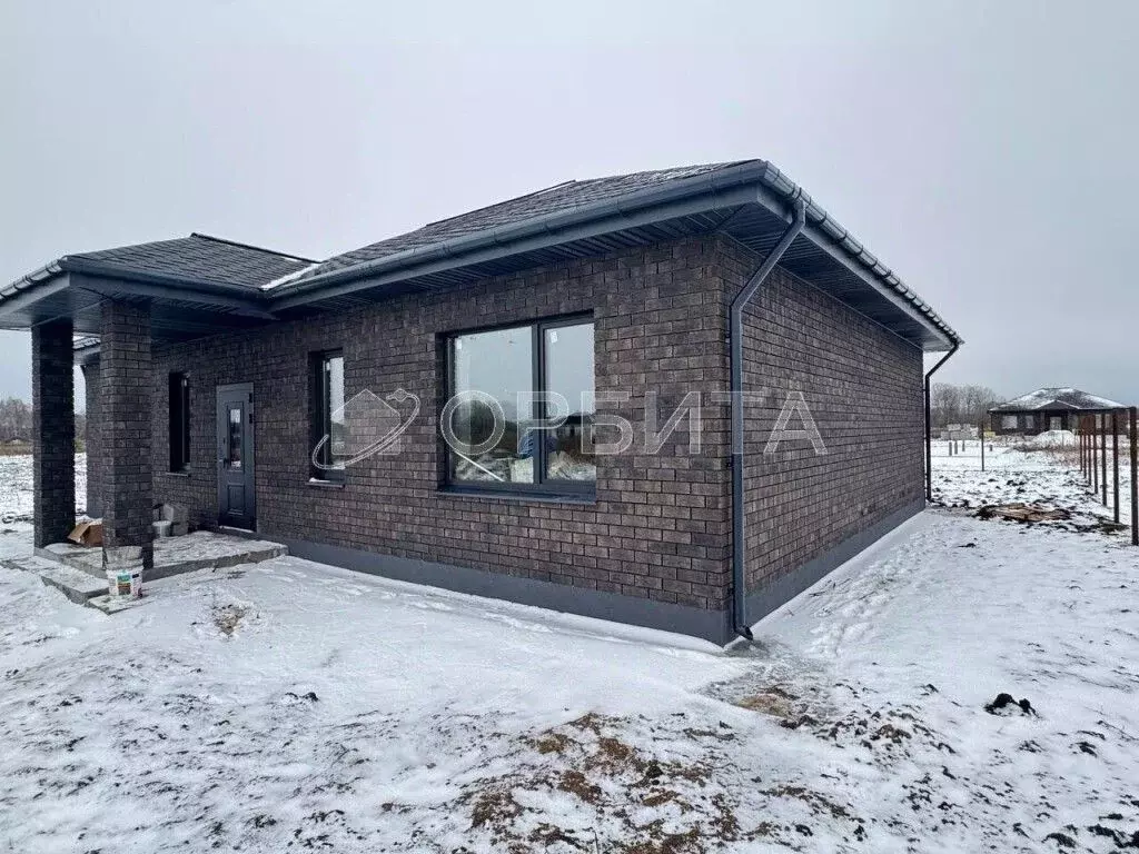 Дом в Тюменская область, Тюменский муниципальный округ, Онегин кп  ... - Фото 1