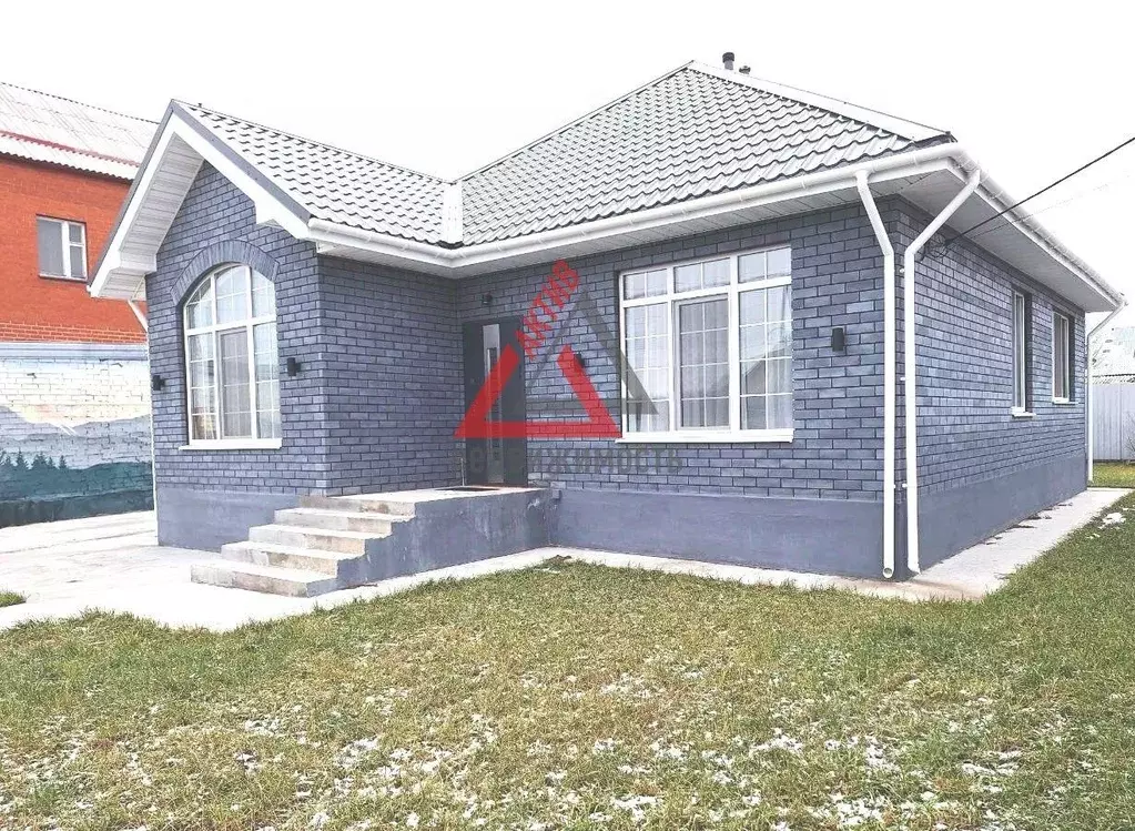 Дом в Свердловская область, Каменск-Уральский Старый Каменск мкр, ул. ... - Фото 1