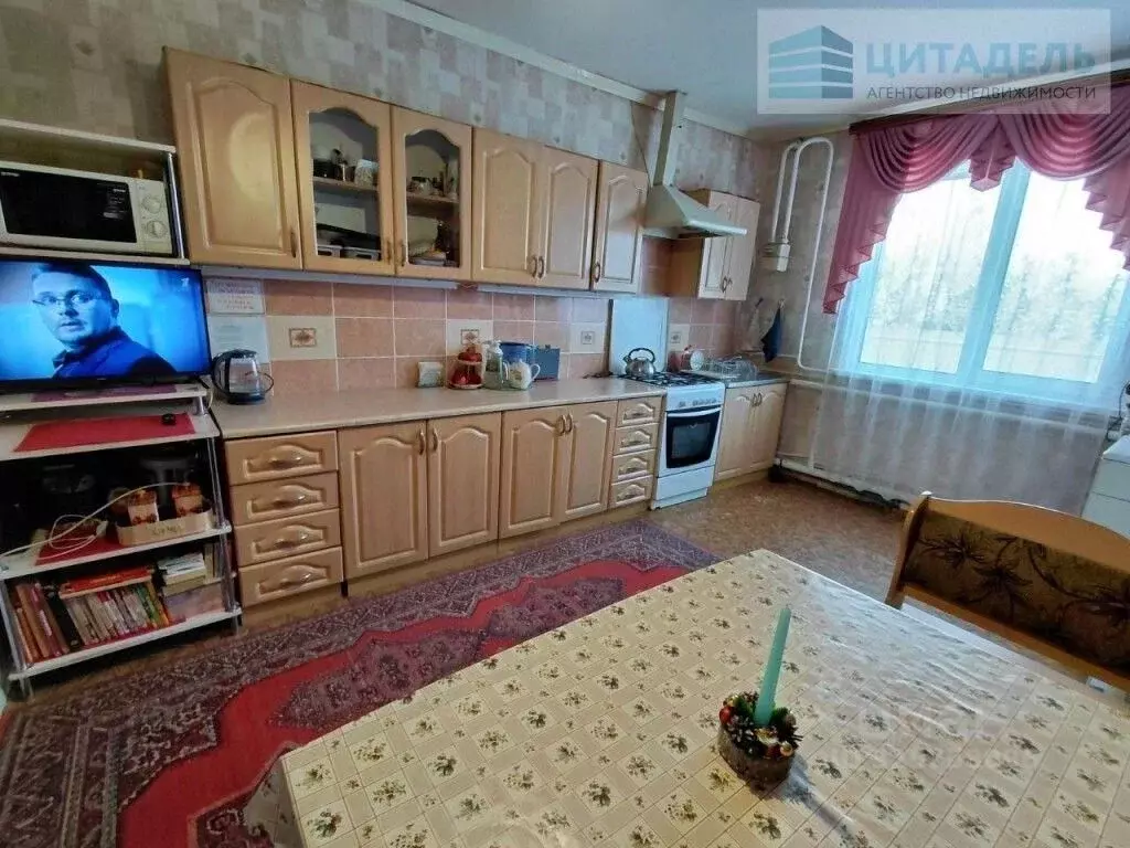 Дом в Брянская область, Погар рп ул. Молодежная, 1/3 (145 м) - Фото 1