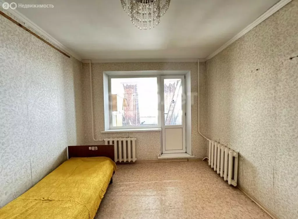 3-комнатная квартира: Оренбург, улица Чкалова, 13 (65.5 м) - Фото 1