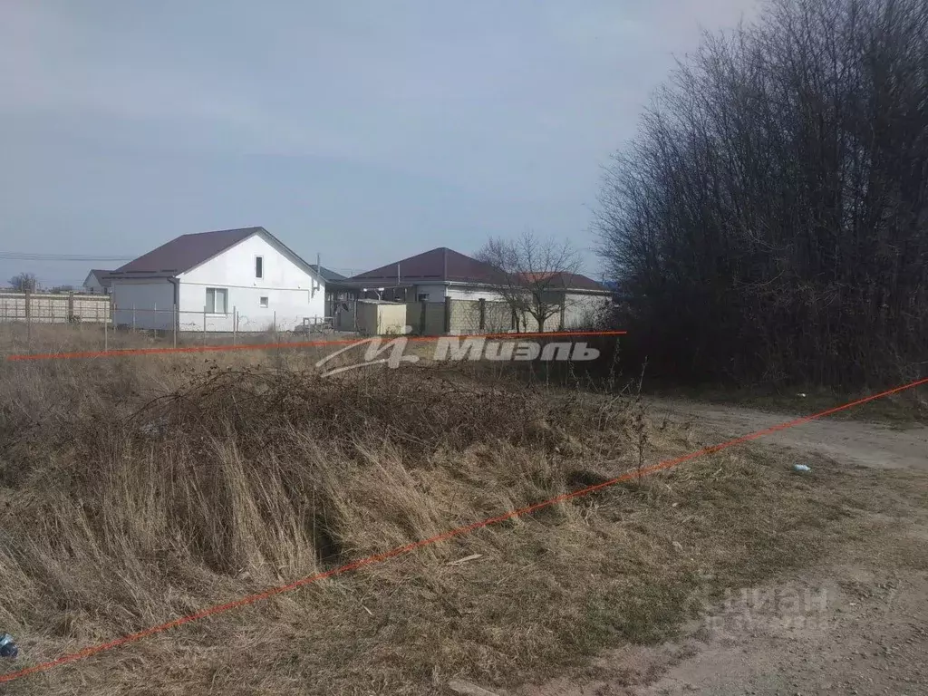 Участок в Крым, Симферопольский район, Чистенское с/пос, с. ... - Фото 2