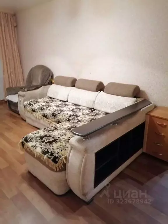 2-к кв. Саратовская область, Саратов Южная ул., 61 (44.1 м) - Фото 1