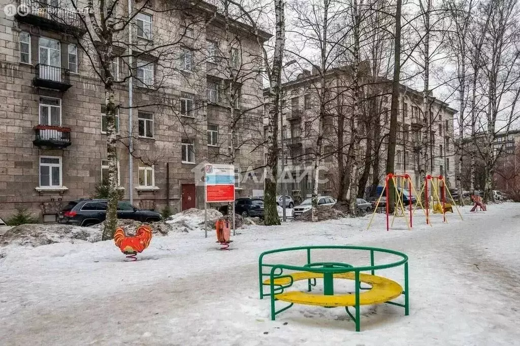 3-комнатная квартира: Санкт-Петербург, Наличная улица, 22 (79.6 м) - Фото 2