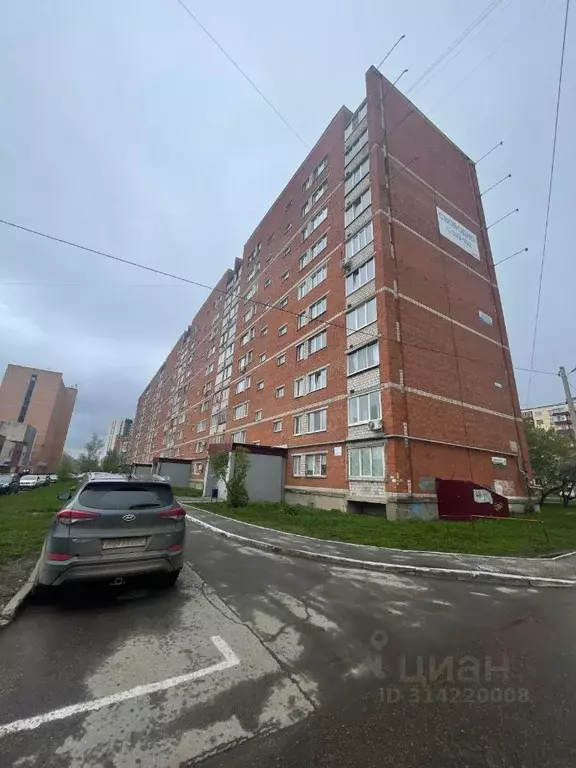 3-к кв. Удмуртия, Ижевск Удмуртская ул., 300 (61.5 м) - Фото 0