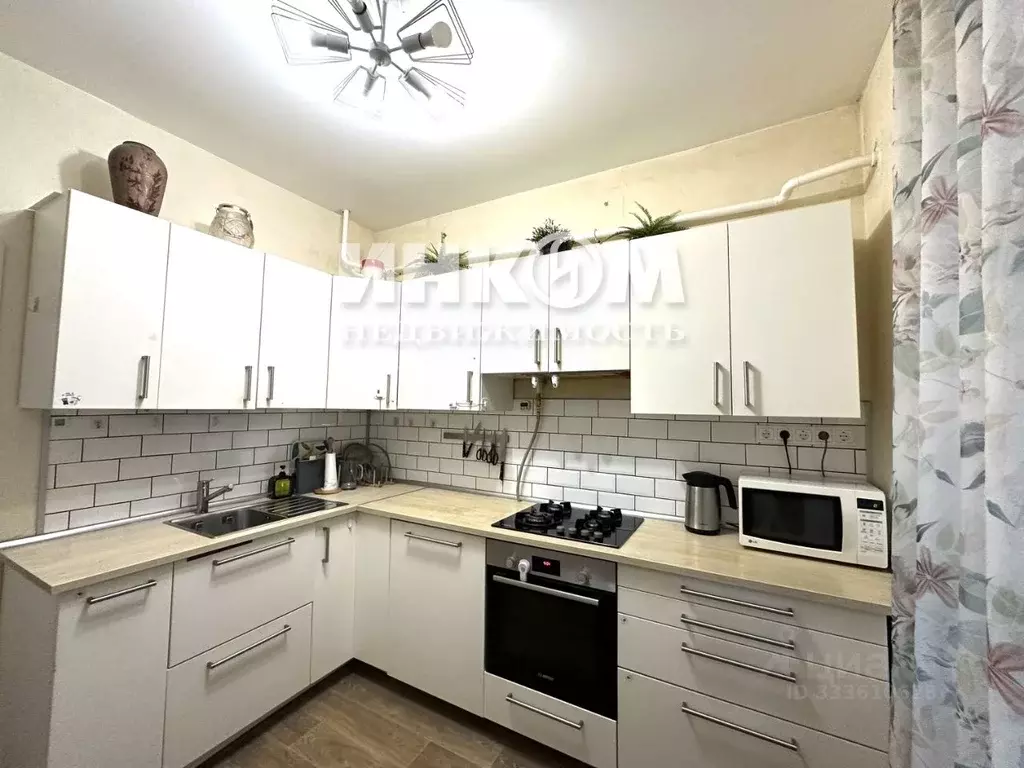 2-к кв. Москва ул. Ивана Бабушкина, 13К2 (64.9 м) - Фото 2
