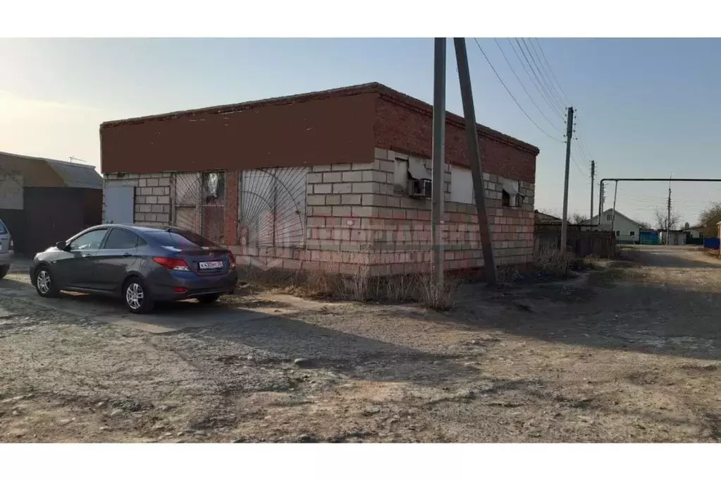 Дом в Астраханская область, Икрянинский район, Красные Баррикады рп ... - Фото 2