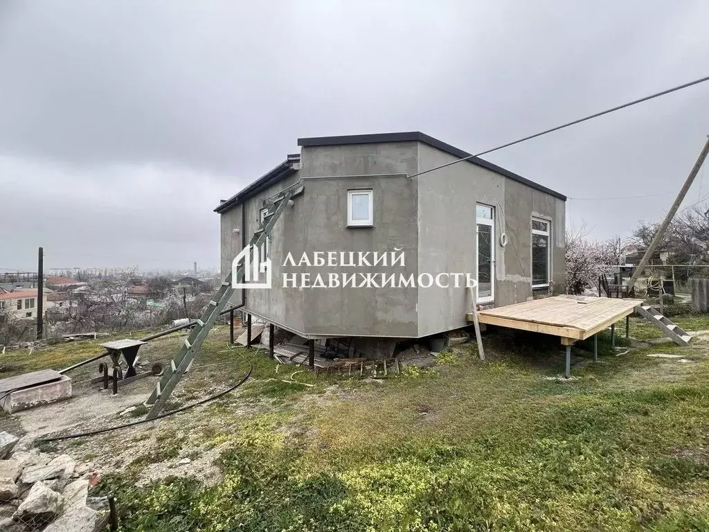 Дом в Крым, Феодосия Труд СПК, 32 (118 м) - Фото 1