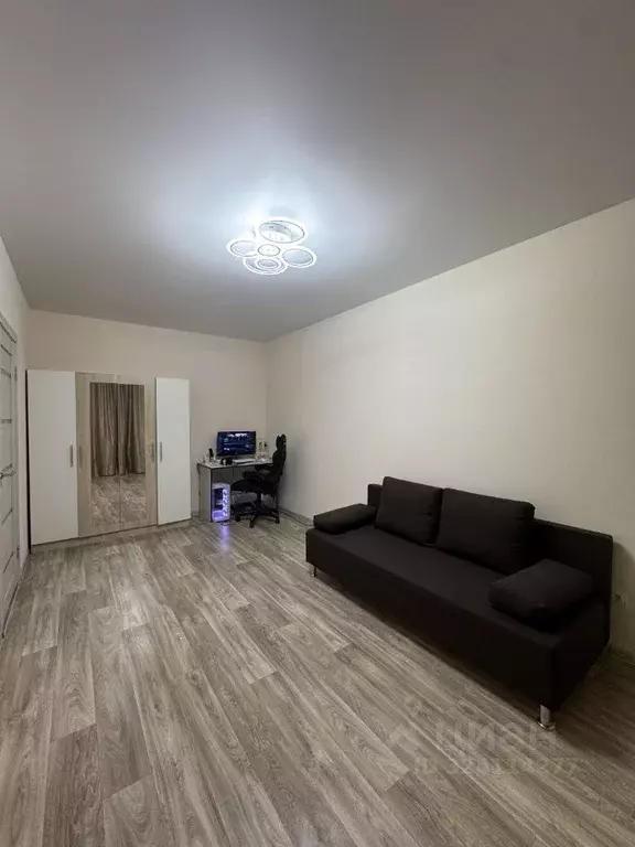 1-к кв. Новосибирская область, Новосибирск ул. Петухова, 162/1 (36.0 ... - Фото 1