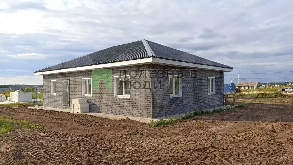 Дом 100 м на участке 10 сот. - Фото 1