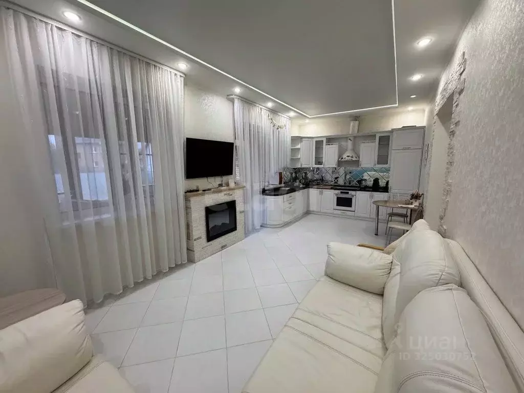 Дом в Тюменская область, Тюмень Тополиная ул. (127 м) - Фото 1