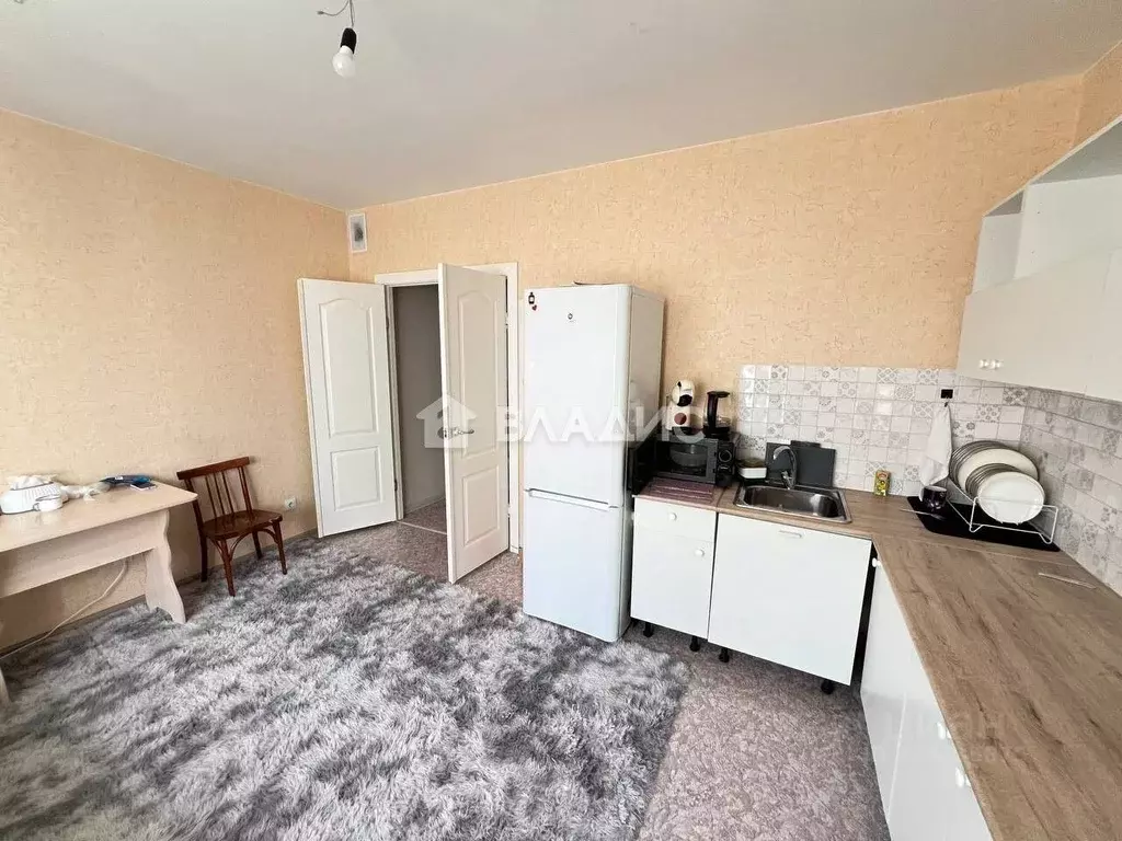 3-к кв. Алтайский край, Барнаул проезд Южный Власихинский, 44 (56.1 м) - Фото 2