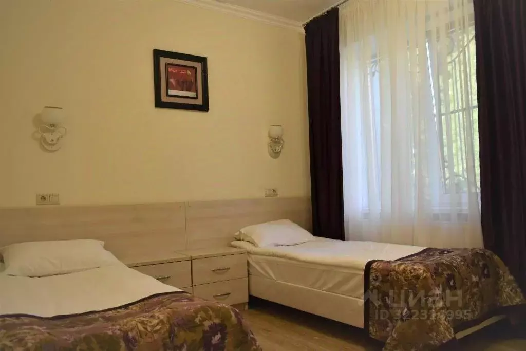 Комната Московская область, Наро-Фоминск ул. Шибанкова, 6 (30.0 м) - Фото 1