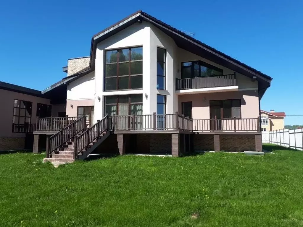 Коттедж в Московская область, Щелково городской округ, Медвежье Озеро ... - Фото 1