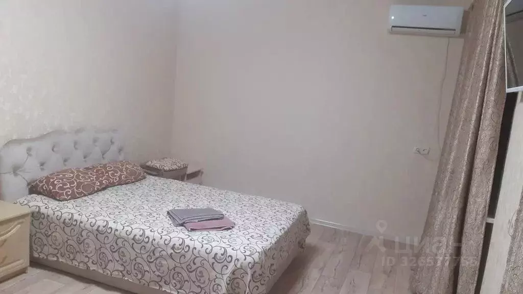 1-к кв. Крым, Симферополь ул. Железнодорожная, 1Г (40.0 м) - Фото 1