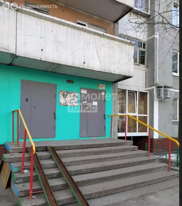 1-комнатная квартира: Омск, улица Дианова, 18 (37.7 м) - Фото 2