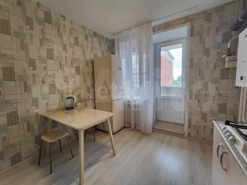 1-к. квартира, 38 м, 1/4 эт. - Фото 0