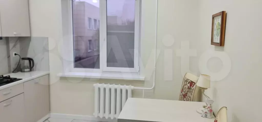 1-к. квартира, 35 м, 4/9 эт. - Фото 1