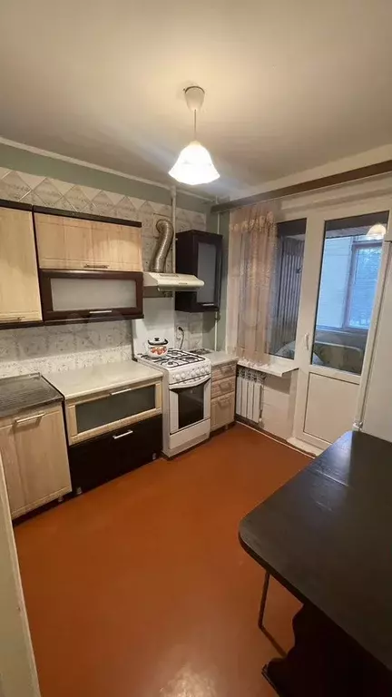 2-к. квартира, 40 м, 2/5 эт. - Фото 0