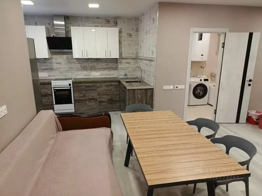 2-к кв. Хабаровский край, Хабаровск Беломорская ул., 23 (60.9 м) - Фото 1