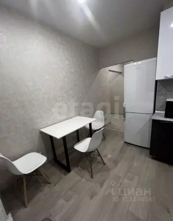 1-к кв. Самарская область, Тольятти Приморский бул., 57 (45.0 м) - Фото 1