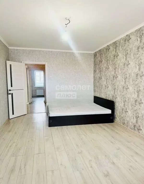 2-к кв. Липецкая область, Липецк ул. И.В. Свиридова, 24к1 (75.6 м) - Фото 0