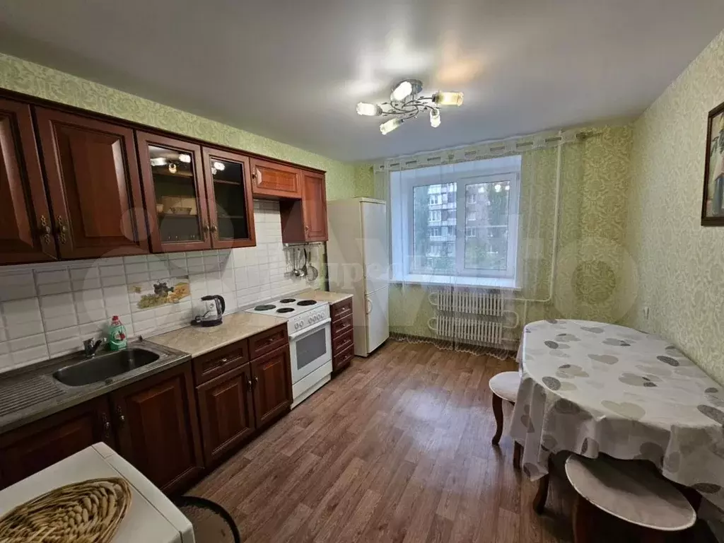 2-к. квартира, 65 м, 5/17 эт. - Фото 0