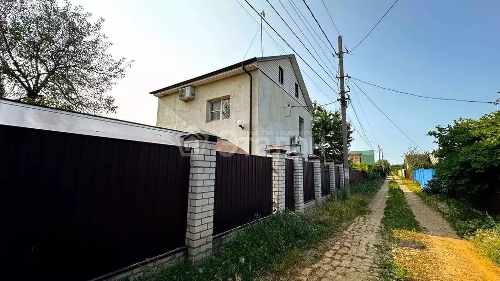 Дом в Волгоградская область, Волгоград ул. Шурухина, 119/61199 (78 м) - Фото 2