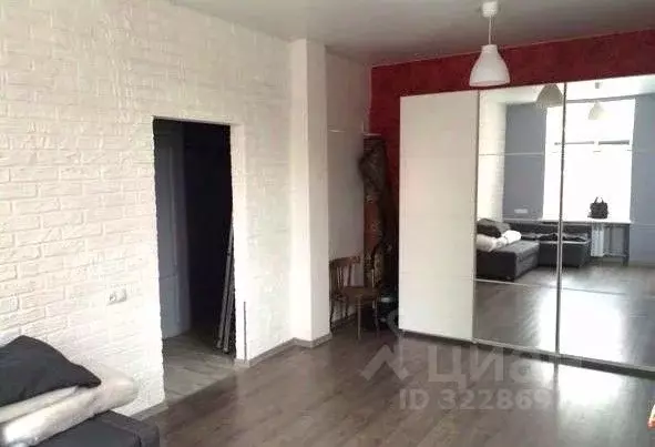 1-к кв. Омская область, Омск Тимуровский проезд, 5 (40.0 м) - Фото 1