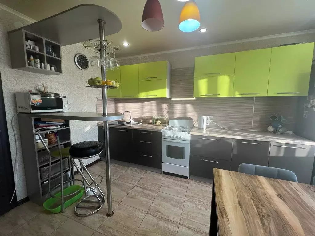 Продаётся 2-к квартира, 61 м - Фото 0