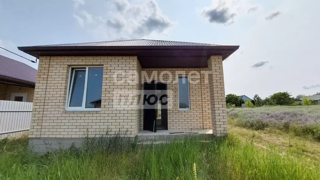 Дом в Краснодарский край, Крымский район, Варениковская ст-ца ул. 8 ... - Фото 1