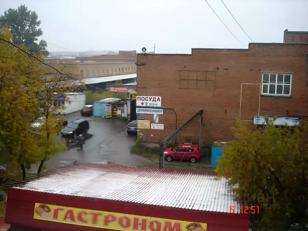 Помещение свободного назначения в Омская область, Омск ул. 20 лет ... - Фото 1