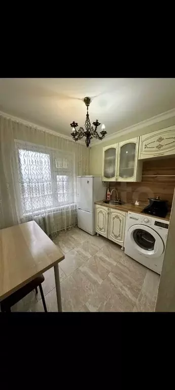 1-к. квартира, 48 м, 4/5 эт. - Фото 0