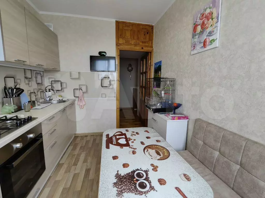 3-к. квартира, 63 м, 7/9 эт. - Фото 1