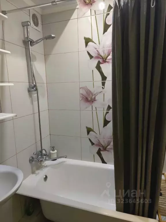 2-к кв. Севастополь ул. Льва Толстого, 12А (45.9 м) - Фото 2