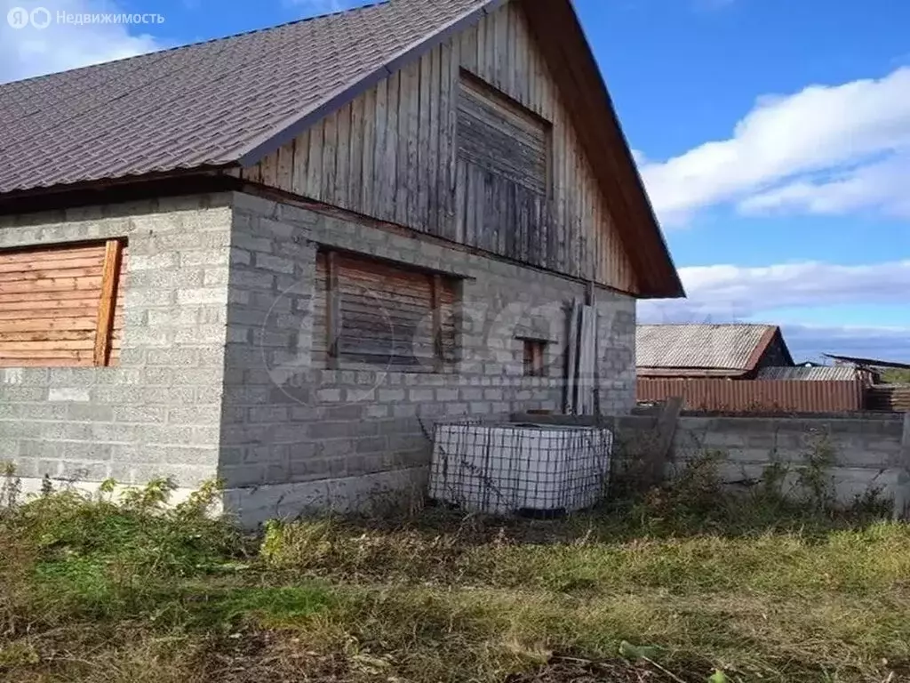 Дом в Свердловская область, Тугулымский муниципальный округ, посёлок ... - Фото 1