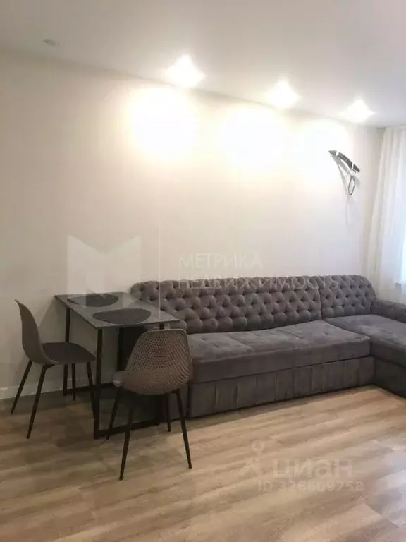 1-к кв. Тюменская область, Тюмень ул. Лесопарковая, 1к1 (33.9 м) - Фото 1