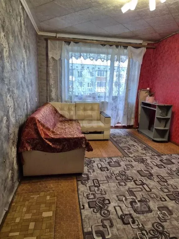 1-к кв. Тульская область, Узловая Заводская ул., 14 (30.0 м) - Фото 1
