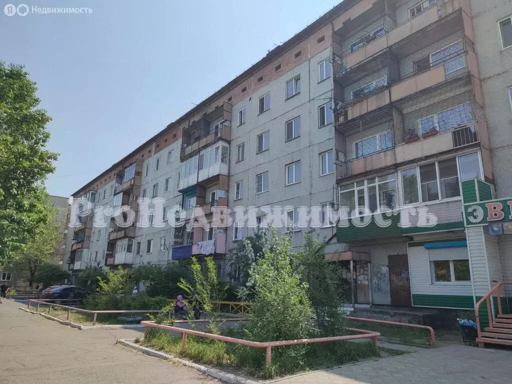 1-комнатная квартира: Кызыл, улица Ооржака Лопсанчапа, 37 (33.3 м) - Фото 0