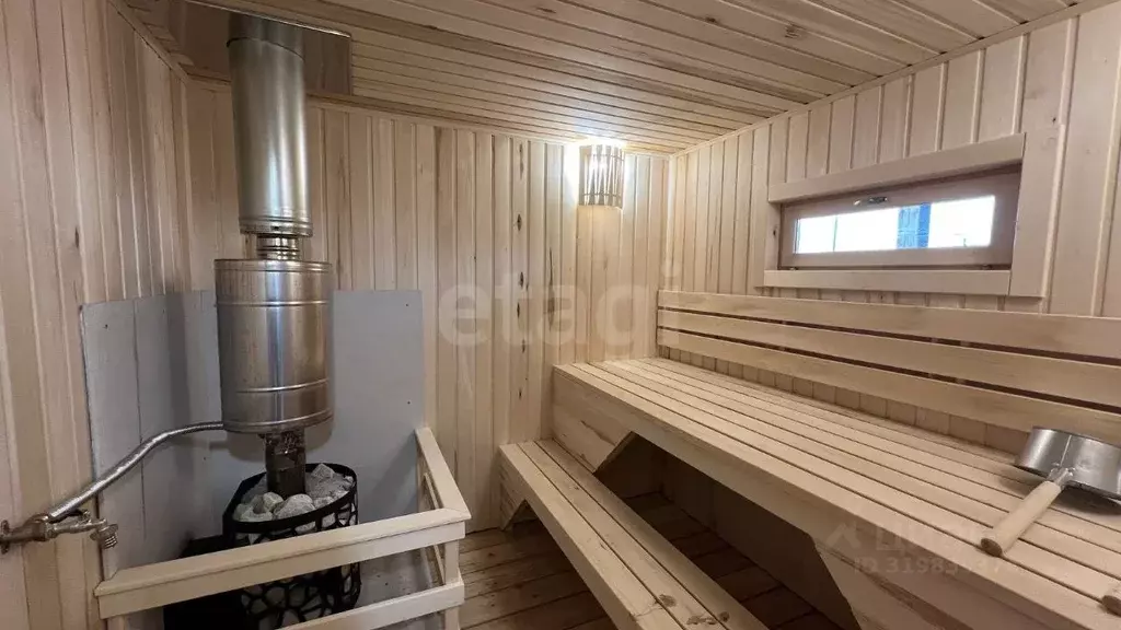 Дом в Тюменская область, Тюменский район, д. Ушакова, Елки кп  (100 м) - Фото 0