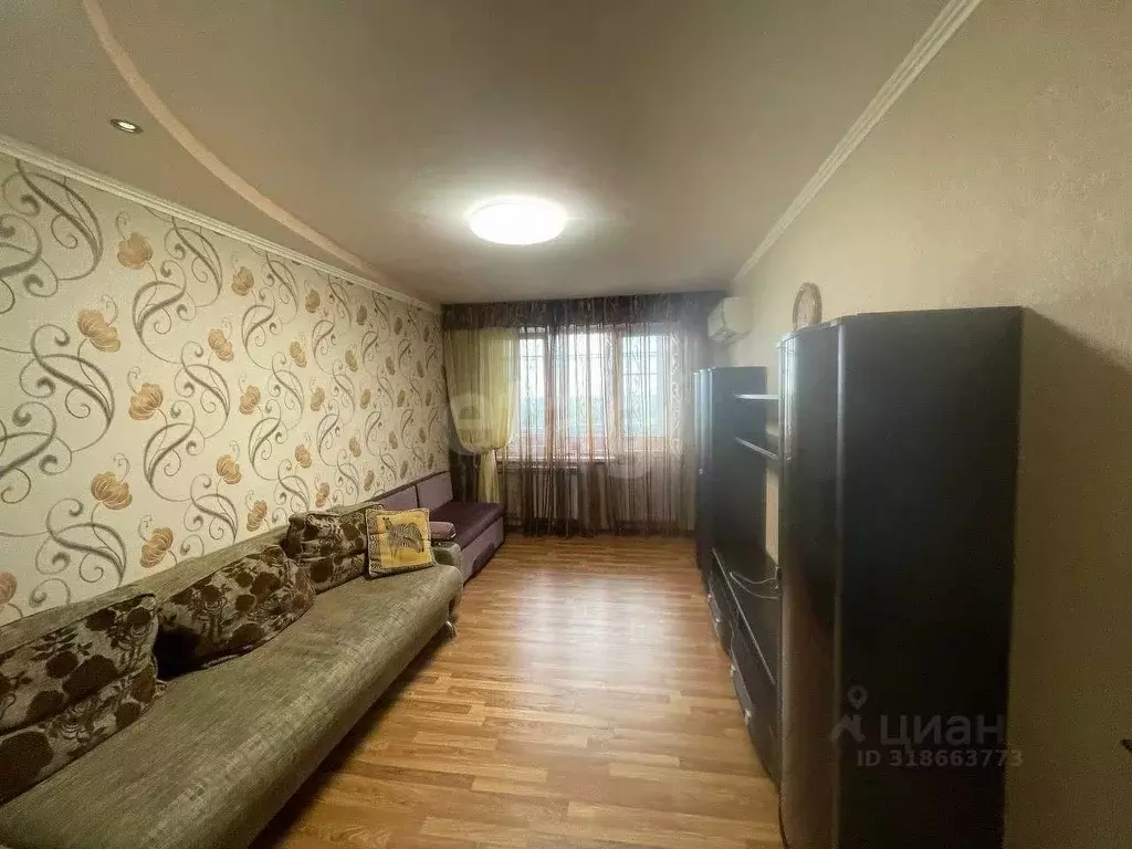 3-к кв. Краснодарский край, Краснодар Юбилейный мкр, ул. 70-летия ... - Фото 0