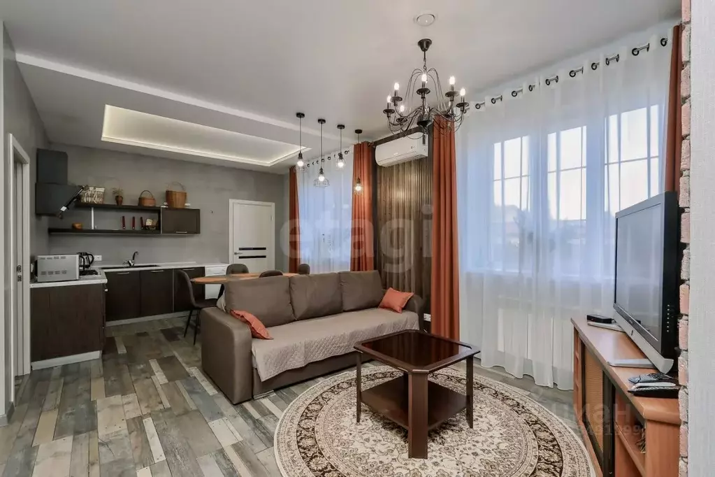 Дом в Удмуртия, Ижевск Белая ул., 46 (100 м) - Фото 1