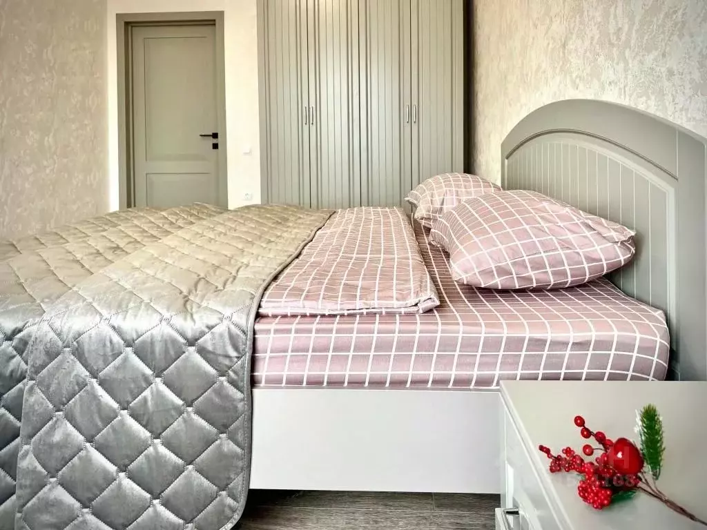 2-к кв. Ставропольский край, Ессентуки ул. Луначарского, 11 (75.0 м) - Фото 2