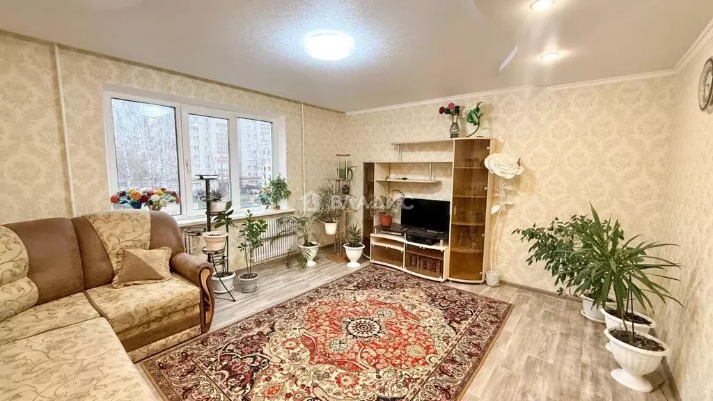 3-к кв. Татарстан, Нижнекамск просп. Шинников, 53 (65.3 м) - Фото 1