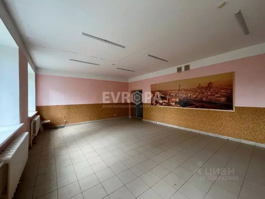 Помещение свободного назначения в Ульяновская область, Ульяновск ул. ... - Фото 1