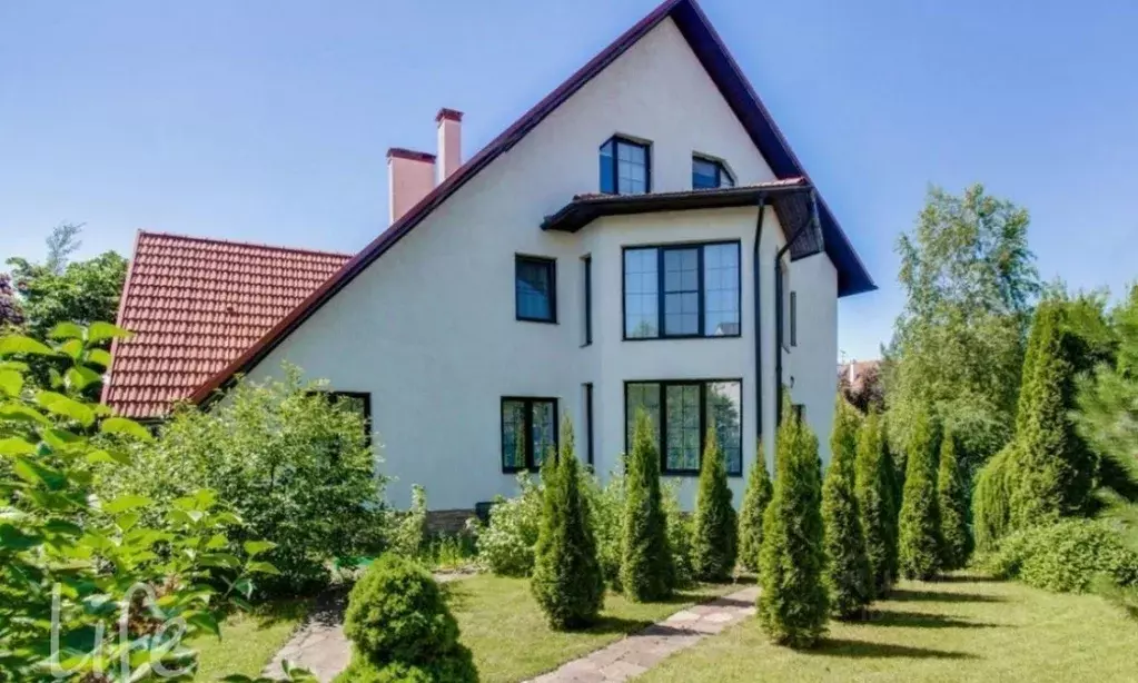 Коттедж в Московская область, Красногорск городской округ, с. ... - Фото 1