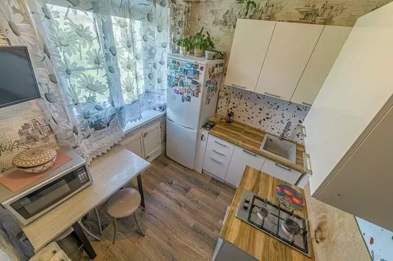 2-к кв. Пензенская область, Пенза ул. Минская, 3 (46.0 м) - Фото 2