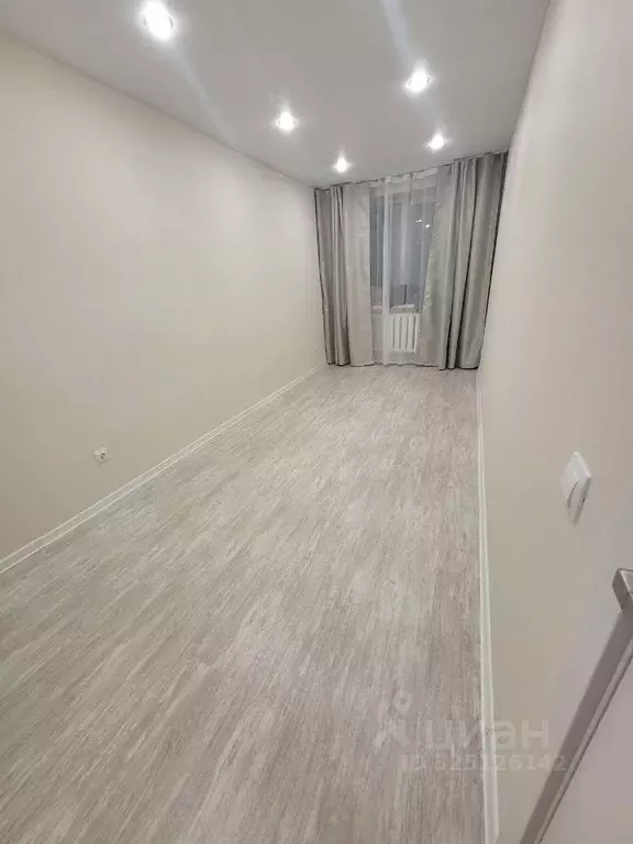 2-к кв. Кировская область, Киров ул. Владимирская, 165 (42.8 м) - Фото 2