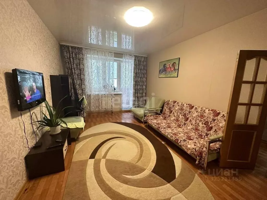 1-к кв. Ямало-Ненецкий АО, Новый Уренгой Юбилейный мкр, 2/5А (46.0 м) - Фото 1