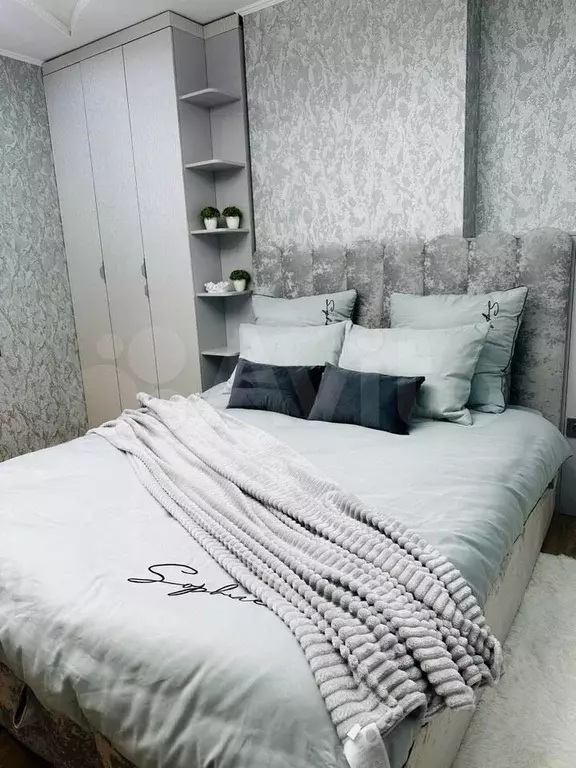 Комната 22 м в 2-к., 2/6 эт. - Фото 0