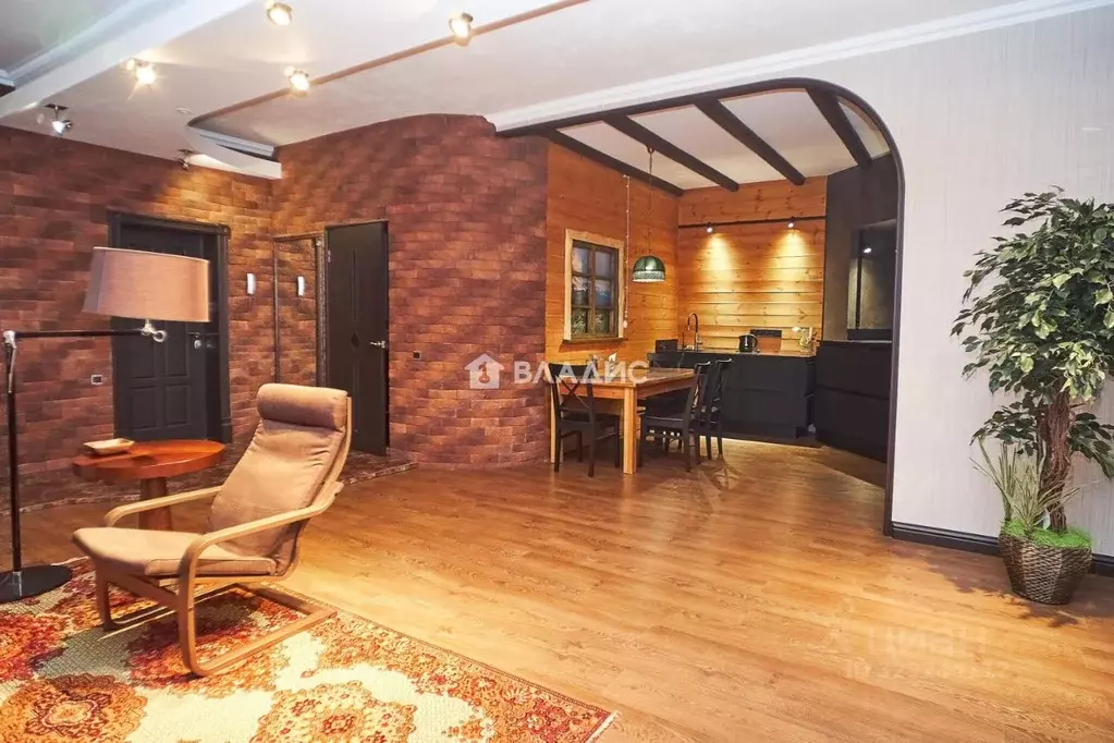 2-к кв. Коми, Сыктывкар Первомайская ул., 40 (85.0 м) - Фото 1